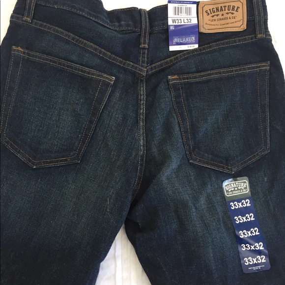 NWT LEVIS SIGNATURE RELAXED 33x32 JEANS - Picture 3 of 5